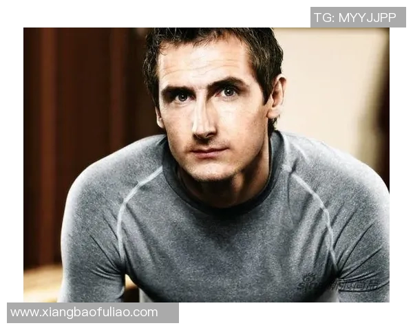 当高冷足球球星成了我低调又宠溺的专属男友