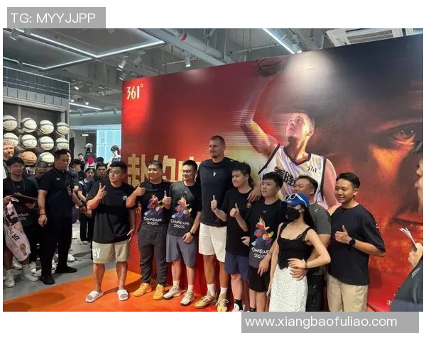 足球球星与NBA球星的跨界互动与喜好分析揭秘